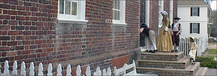 Take a Williamsburg Walking Tours with John Sutton Williamsburg Walking Tours with John Sutton